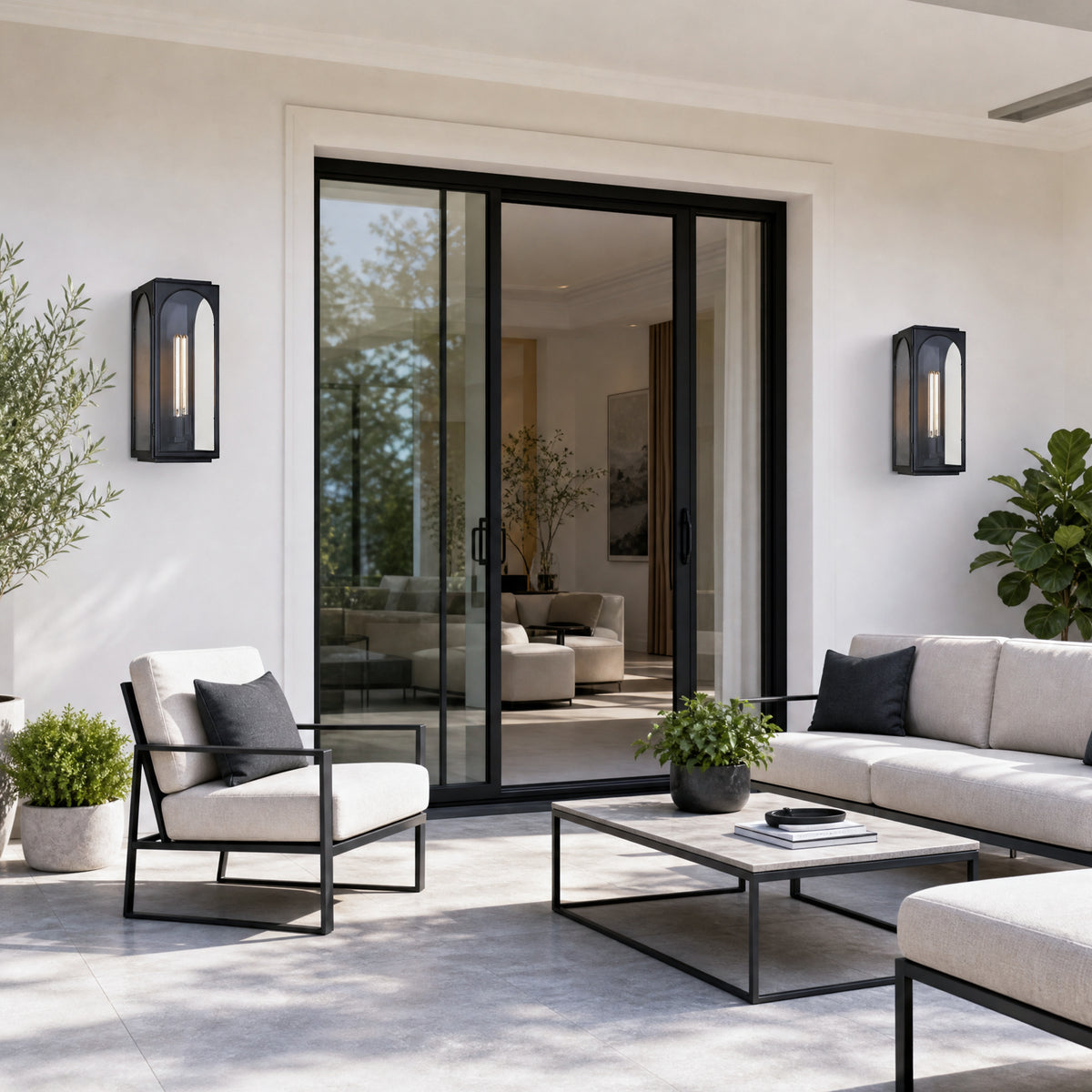 Palazzo Outdoor Wall Sconce