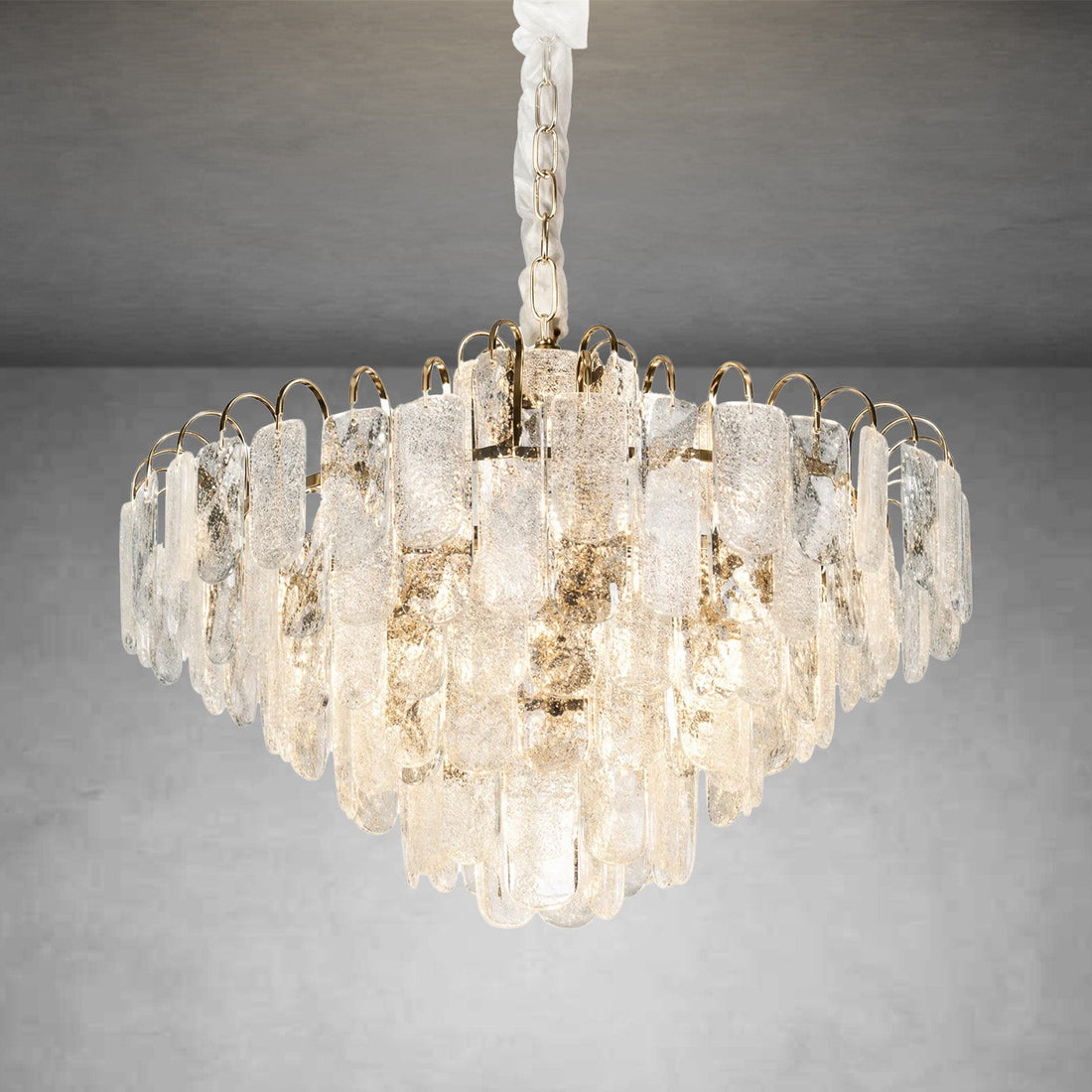 Madreperla Crystal Chandelier — product photo