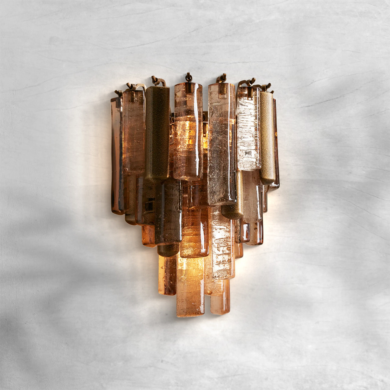 Neve Sconce