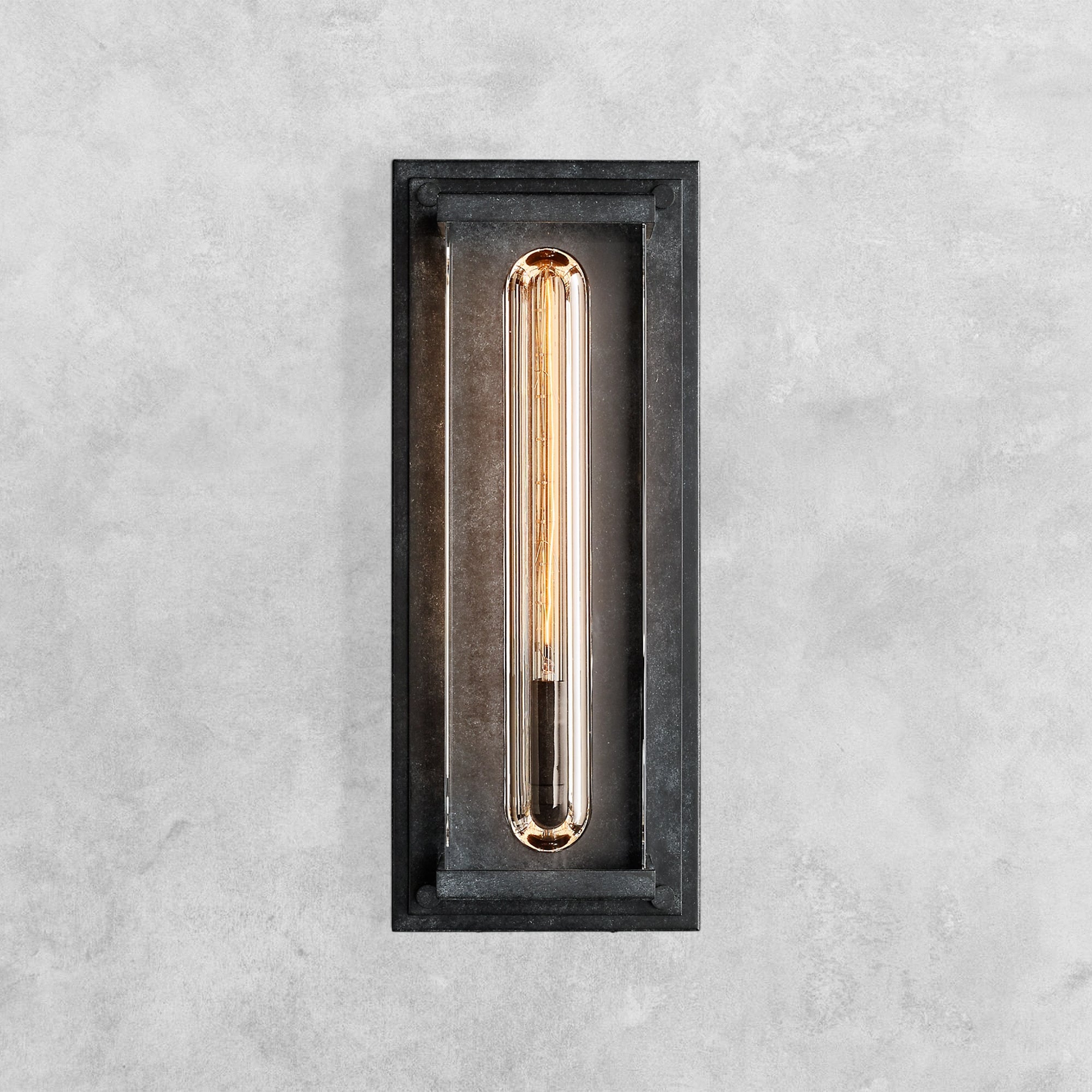 Saver Grand Rectangular Sconce