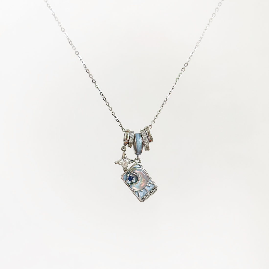 II THE HIGH PRIESTESS Tarot Card Pendant