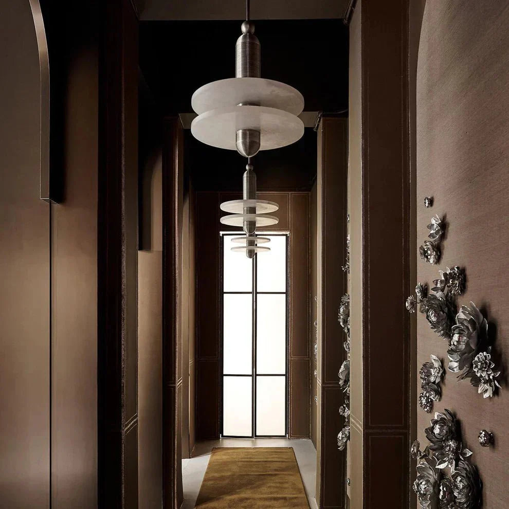 Alabaster Comet Pendant Lamp - D 40cm x H 45cm / ∅ 15.7″ x H 17.7″BlackWarm LightTrivellolab