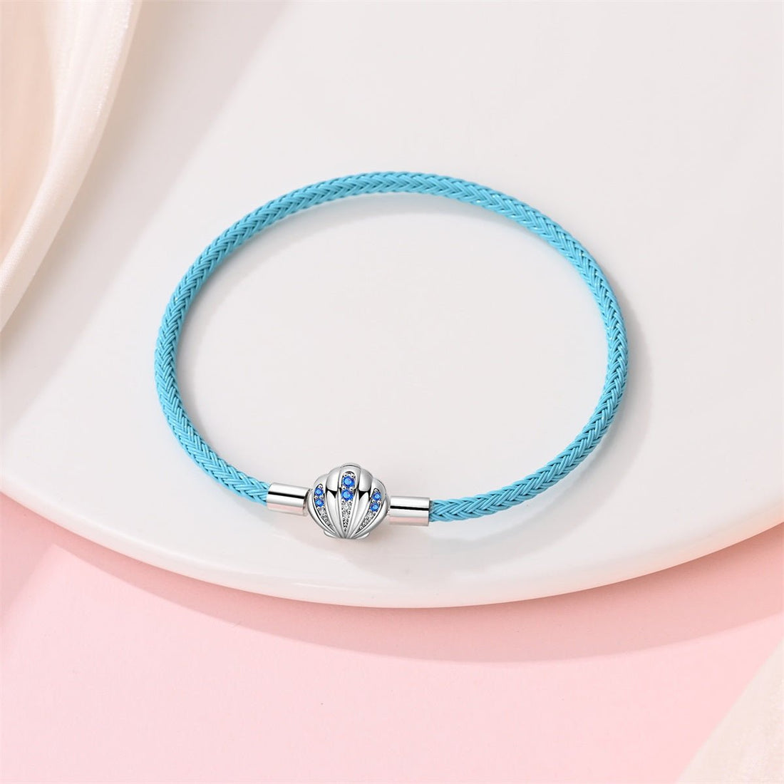 Trivellolab Blue Braided Leather Bracelet with Seashell Clasp