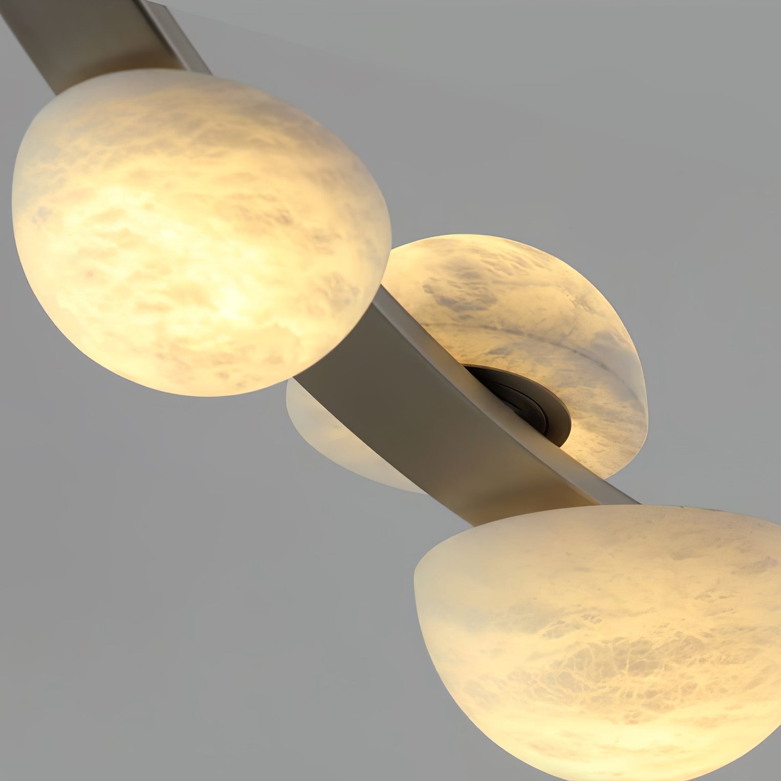 Dew Drops Alabaster Chandelier - L 188cm x H 120cm / L 74″ x H 47.2″Black & WhiteWarm LightTrivellolab