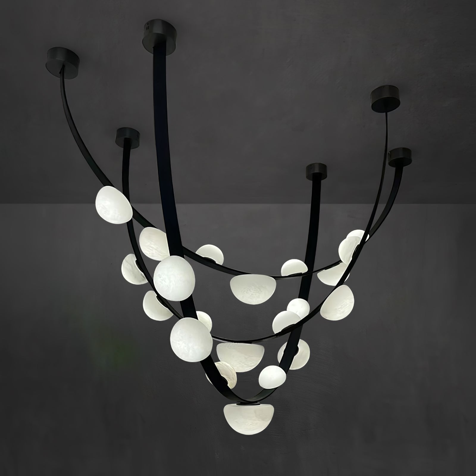 Dew Drops Alabaster Chandelier - L 188cm x H 120cm / L 74″ x H 47.2″Black & WhiteWarm LightTrivellolab