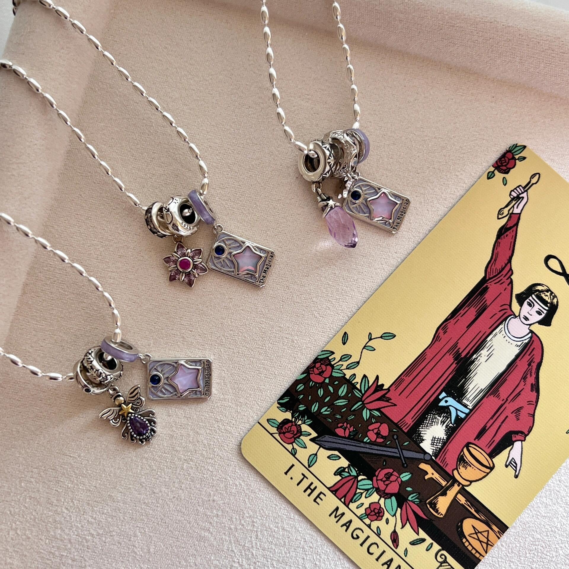 I THE MAGICIAN Tarot Card Pendant