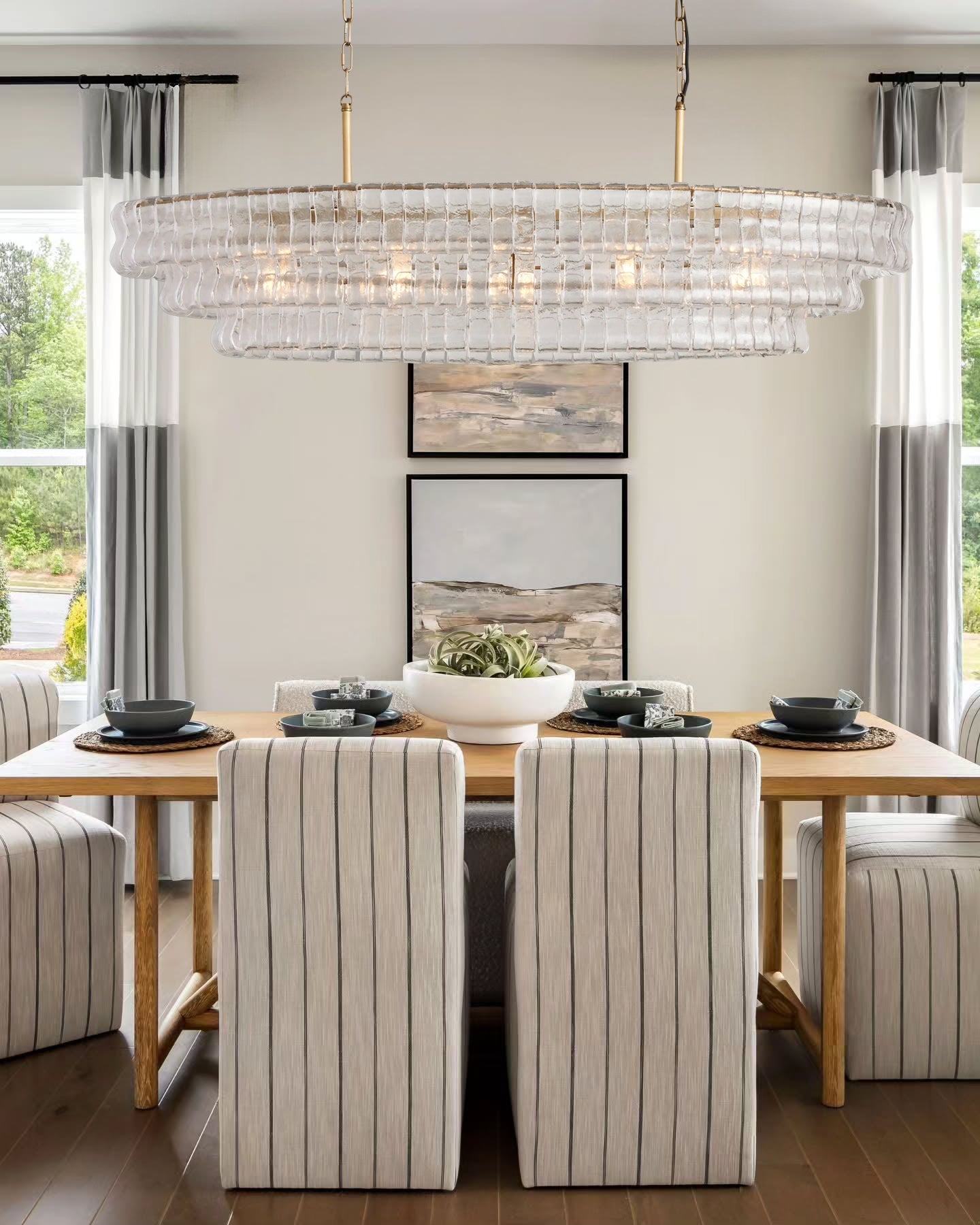 Ghiaccio Oval Chandelier
