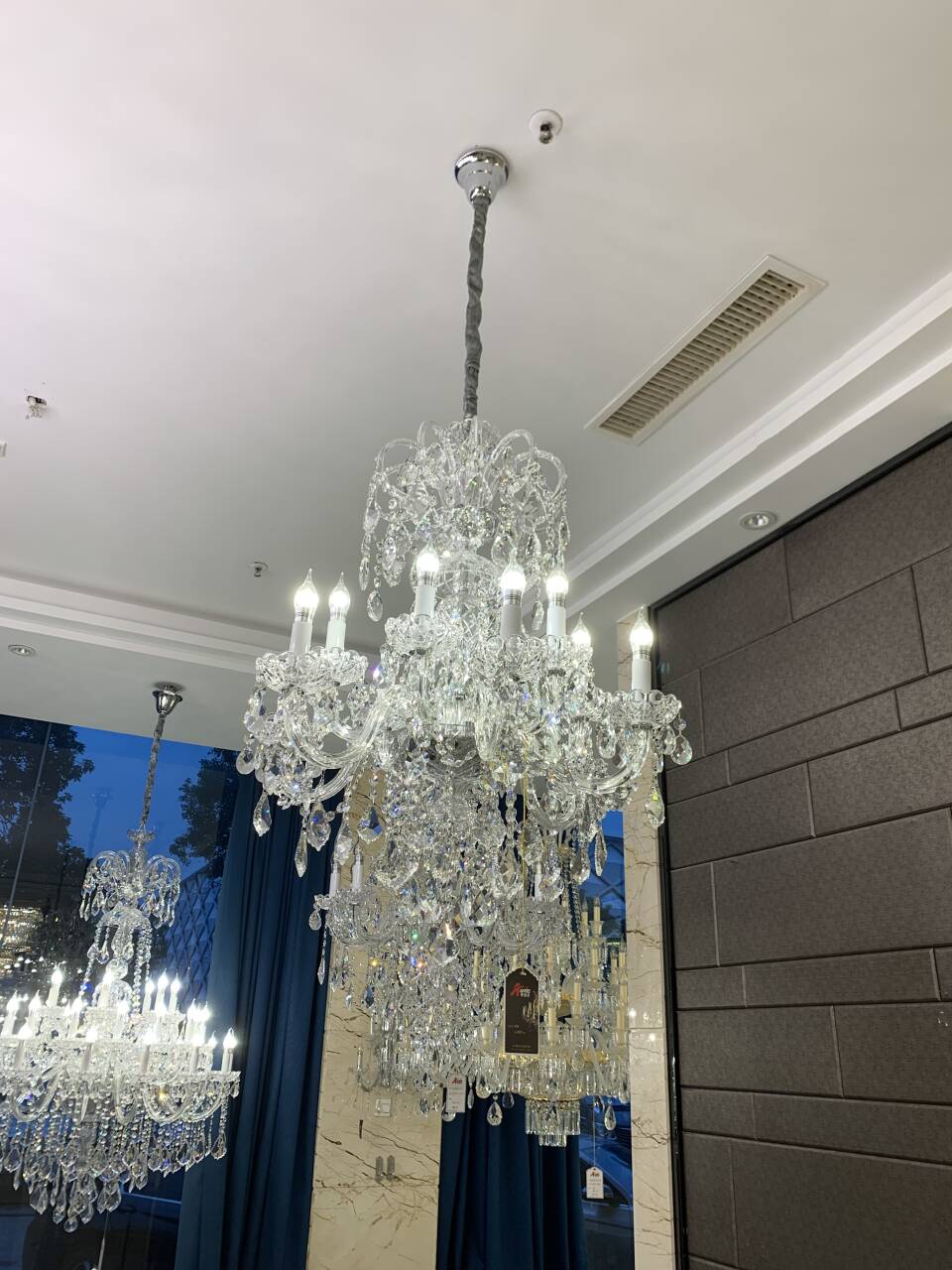 Luxury Classic Clear Crystal Chandelier for Foyer/Staircase/Entryway/Hallway - 12 Lights/D29.5"*H37.4"Warm LightTrivellolab