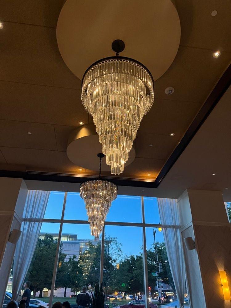 Spiral Tiered Crystal Chandelier in Black Finish - D19.7"*H25.6"Warm LightTrivellolab