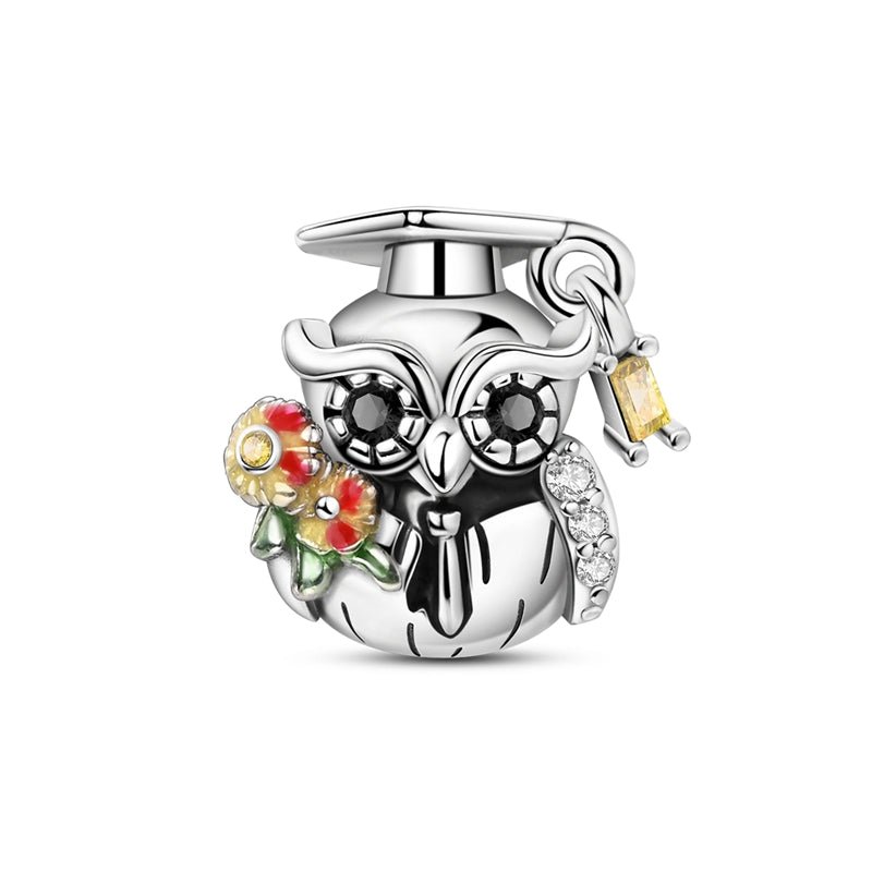 Trivellolab Wise Owl Graduation Charm